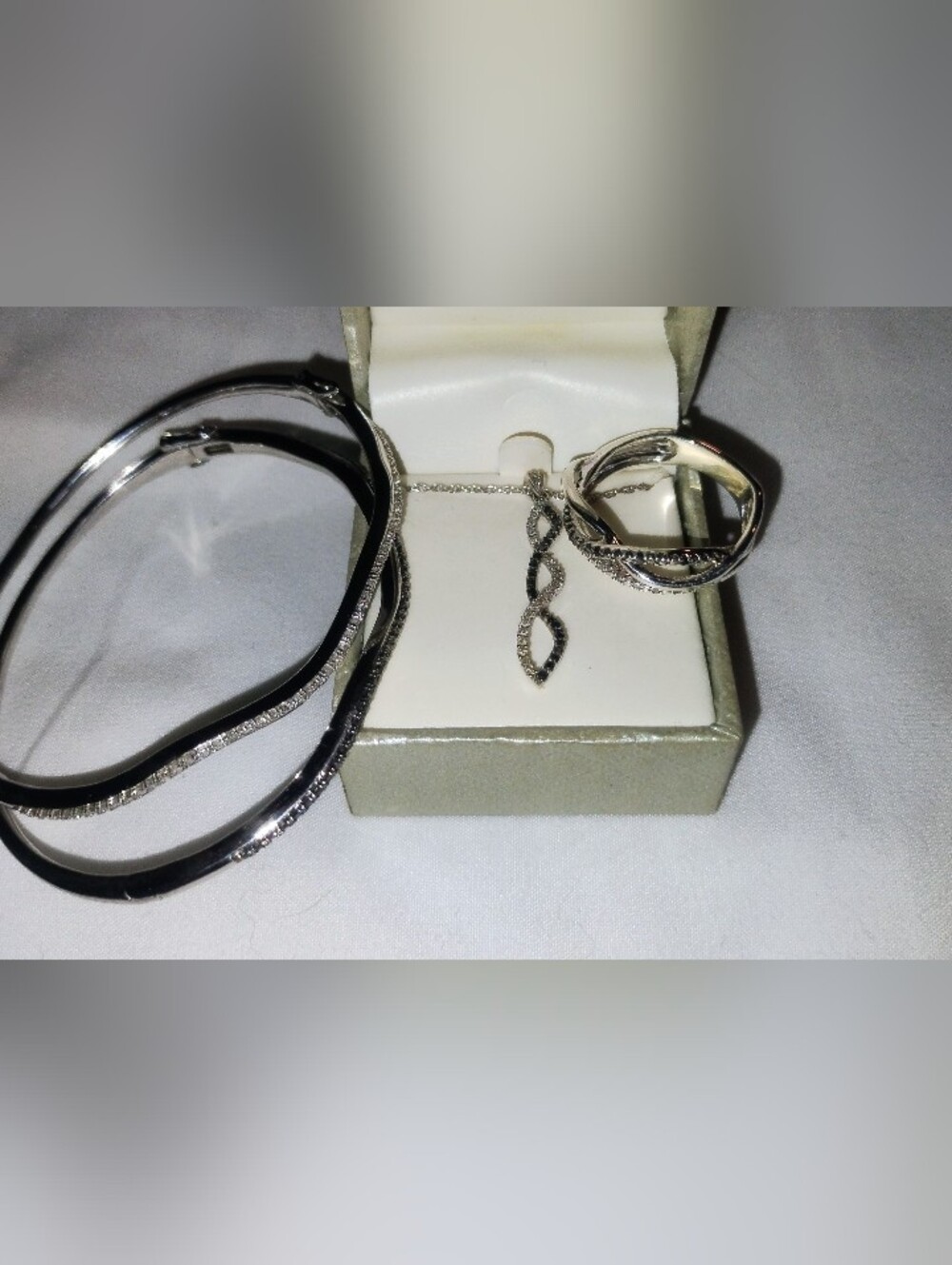 Ross Simons Wavy Black & White Diamond Bracelets 10k Necklace Ring Set size 10